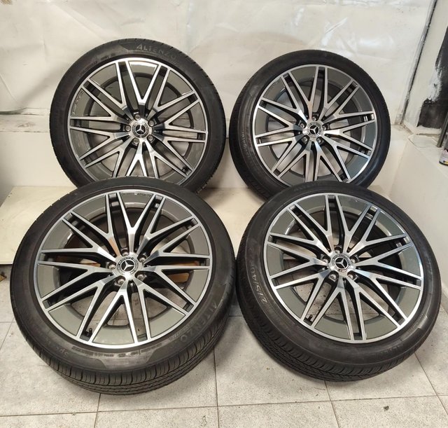 Juego de llantas Originales Mercedes Benz AMG 22 P