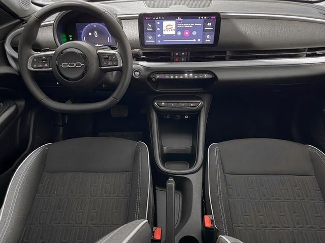 Fiat 600 1.2 MHEV 100CV DDCT