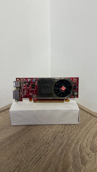 Tarjetas Gráficas Radeon HD 7770 y ATI Radeon 3450