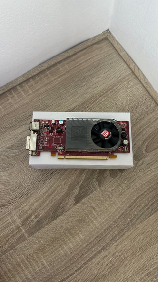 Tarjetas Gráficas Radeon HD 7770 y ATI Radeon 3450