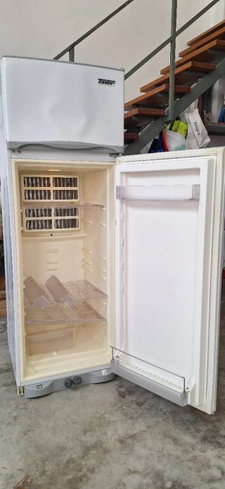 Nevera Taver T242 Gas Butano
