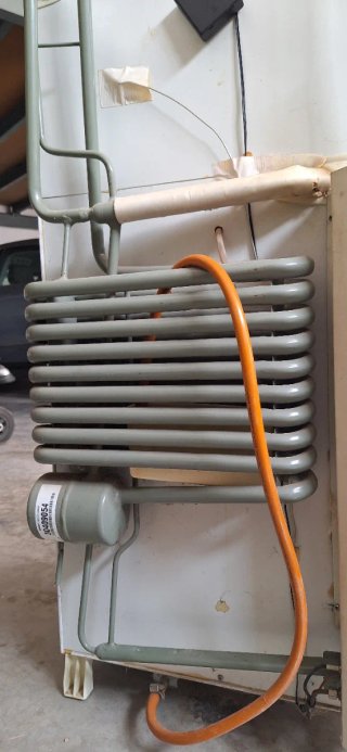 Nevera Taver T242 Gas Butano