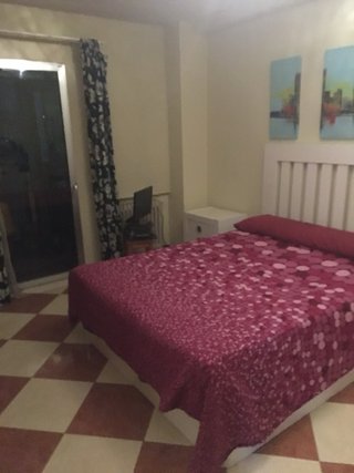 Compartir piso con chica