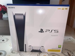 PlayStation 5 Fat Blanca