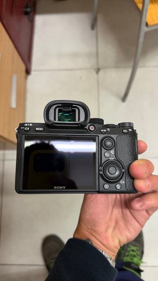 Sony Alpha a7III 4/24-105 G OSS Objetivo