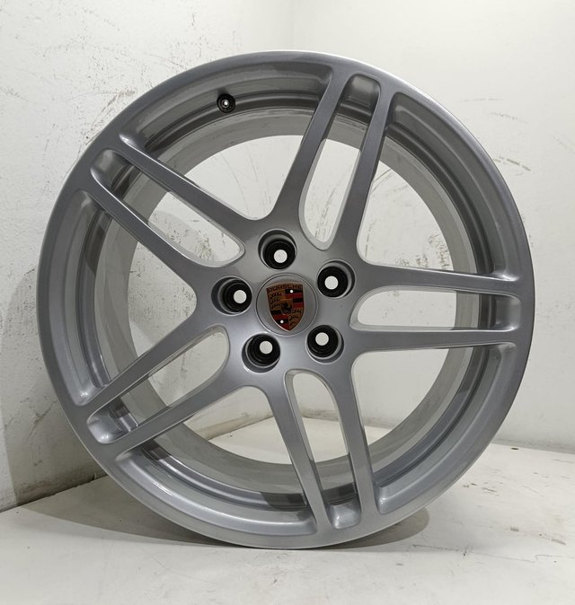 Juego de Llantas Original Porsche de 18 pulgadas