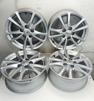 Juego de llanta Toyota Corolla 5X114 16 Pulgadas