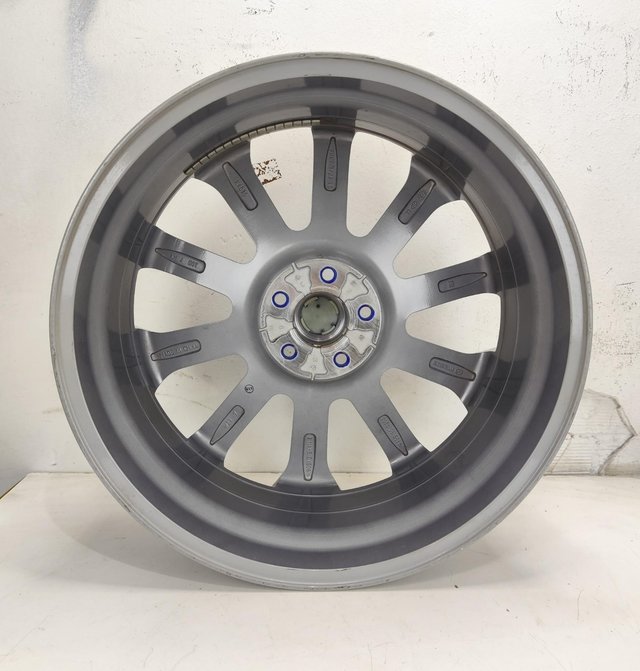 Juego llanta Original MAZDA CX60 CX80 de 20 pulg