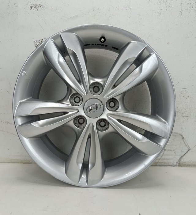 Juego de llantas de aleación Hyundai Originales R1