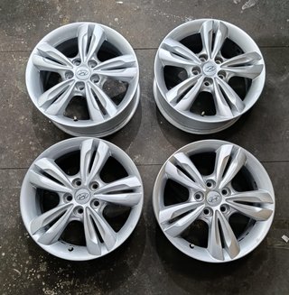 Juego de llantas de aleación Hyundai Originales R1