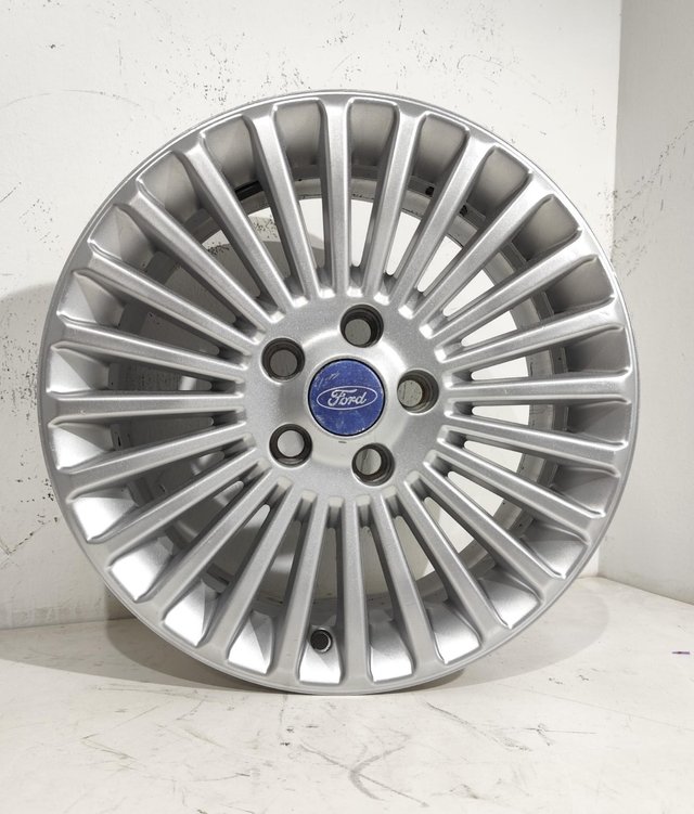 Juego de llantas Original de Ford Focus R16