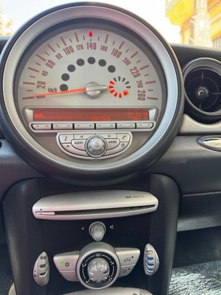 MINI Clubman 2010