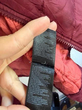 The North Face 550 Down Vest Women Size M Burgundy