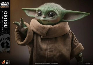 Grogu Hot Toys