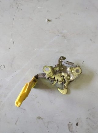 Cerradura capo citroen 93108 c3 picasso