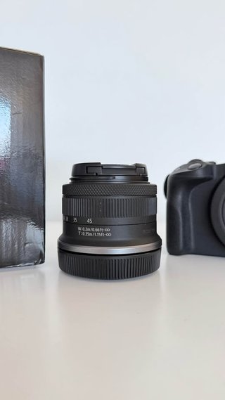 Canon EOS R50 + Objetivo RF-S 18-45mm