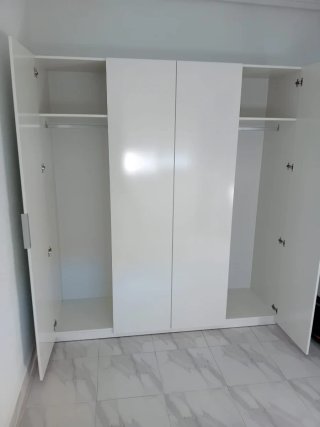MONTADOR DE MUEBLES