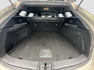 Toyota Corolla 2.0 180H FEEL! E-CVT TOURING SPORT