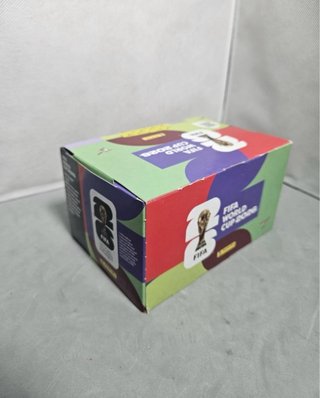 Caja Panini Stickers Mundial 2026 100 sobres