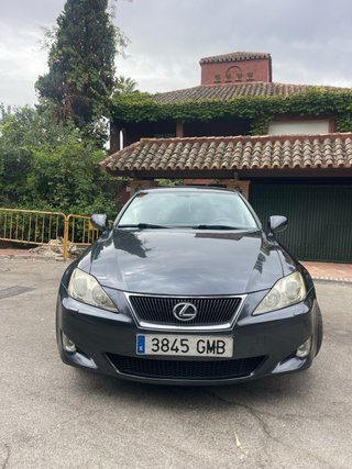 Lexus IS 2009