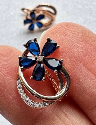 Orecchini vintage fiore blu oro