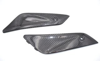 CARENADO DE DEPOSITO EN CARBONO HONDA CBR1000RR