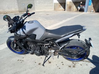 Yamaha MT-09 Gen 2 Gris