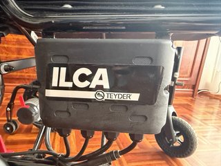 Silla de ruedas eléctrica motorizada