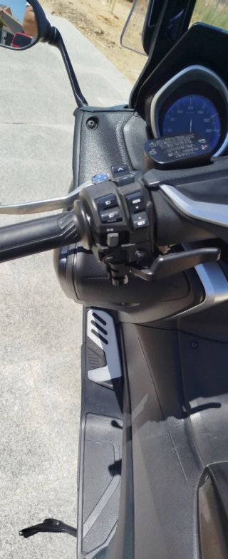Yamaha Tmax 530 DX ABS Negra