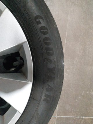 4 Ruedas de Coche