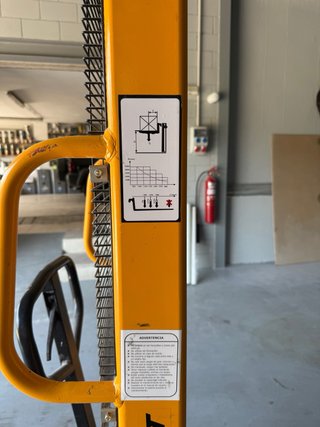 Apilador manual