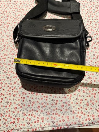Funda para cámara digital negra