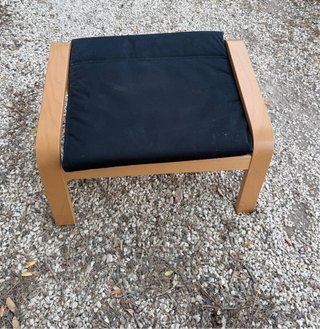Reposapiés sillón Pong Ikea madera