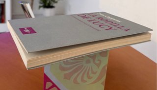 La rodilla de Lucy:primeros pasos hacia humanidad