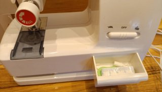 NUEVA Máquina de coser Juguettos Zig Zag