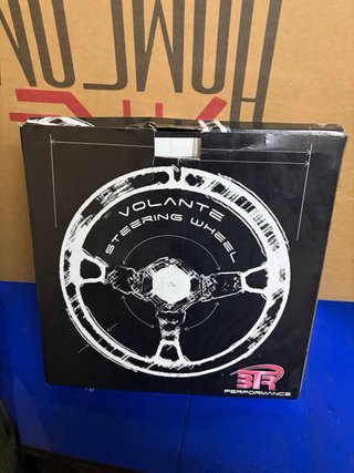 Volante Deportivo Desplazado Negro/Rojo