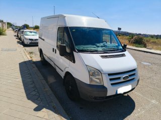 Ford Transit 2011