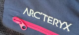 Polar Arc'teryx Azul y Rosa talla M mujer