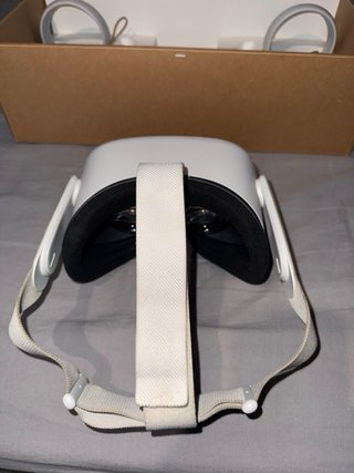 Meta Quest 2 VR