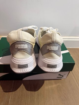 Zapatillas Puma Hombre Blancas y Grises