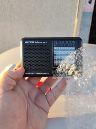 Radio Portátil MAPFRE FM/AM