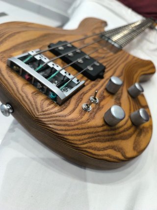 Basso Aria Pro II IGB 68 Integra