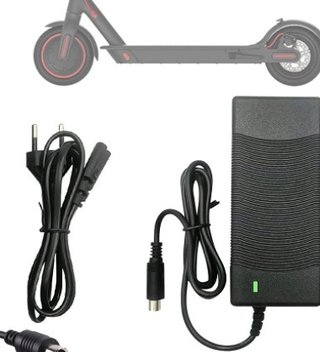 Cargador universal para scooter