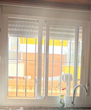 Ventana corredera blanca 125 x 130