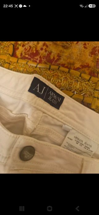Capri Armani Jeans bianchi