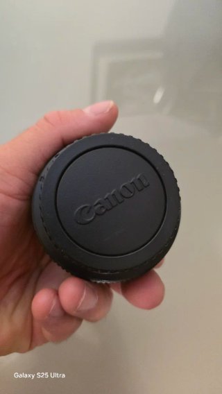Objetivo Canon EFS 24mm 2.8 STM