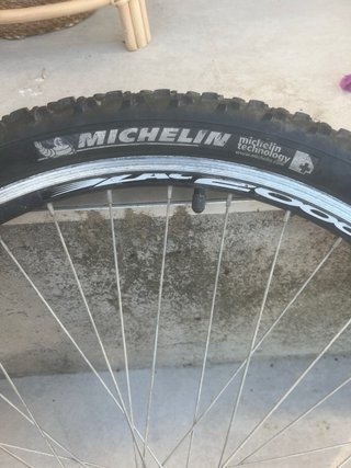 Rueda Michelin para Bicicleta 26”