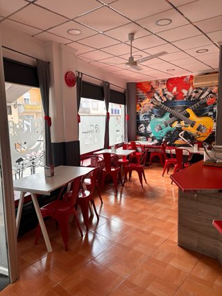 Traspaso restaurante pizzería, hamgurgueseria .