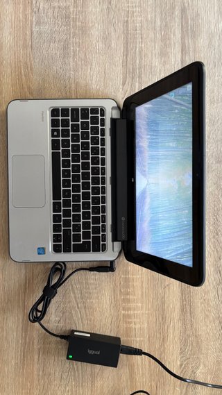 HP Pavilion 11 x360 PC
