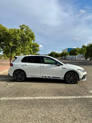Volkswagen Golf GTI Clubsport 2.0 TSI 300 CV DSG